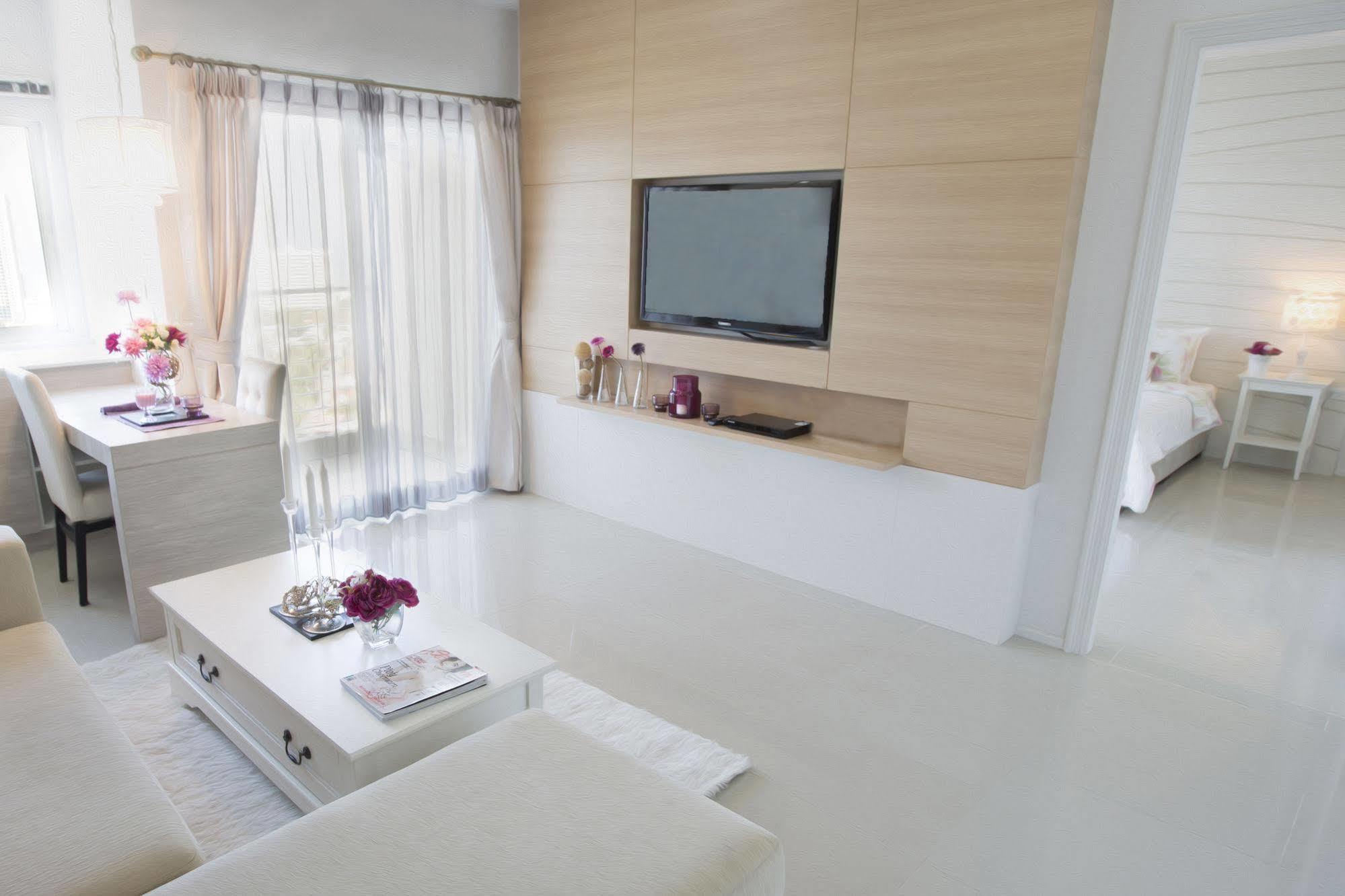 Ariva Royal Hill Pattaya Apartment Exterior photo